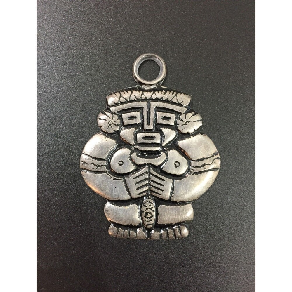 Vintage Colombian Nickel Muisca Quecha Warrior Figure Medallion Pendant Charm